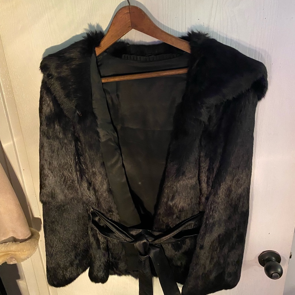 Elegant Black Faux Fur Jacket
